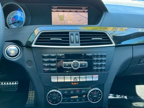 Used 2014 Mercedes-Benz C 350 Sport image 20