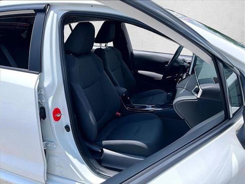 Used 2021 Toyota Corolla LE FWD image 9