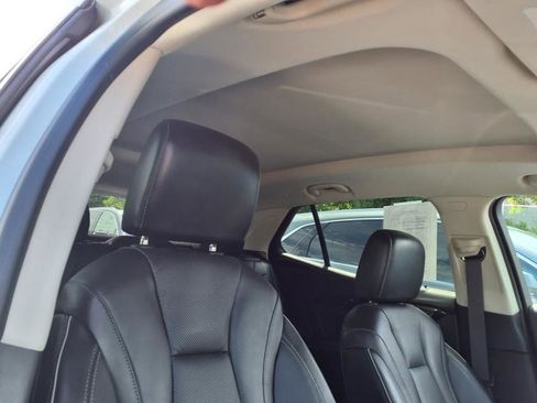 Certified 2021 Buick Envision Essence w/ Sport Touring Package image 22