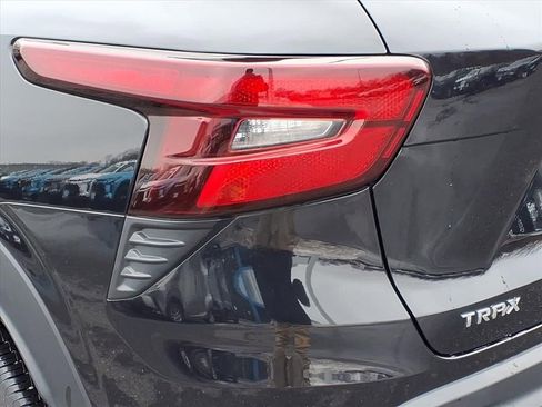 Certified 2024 Chevrolet Trax LS image 9