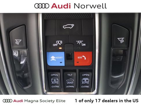 Used 2025 Jeep Grand Cherokee Limited AWD/4WD image 7