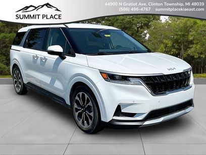 Certified 2024 Kia Carnival EX