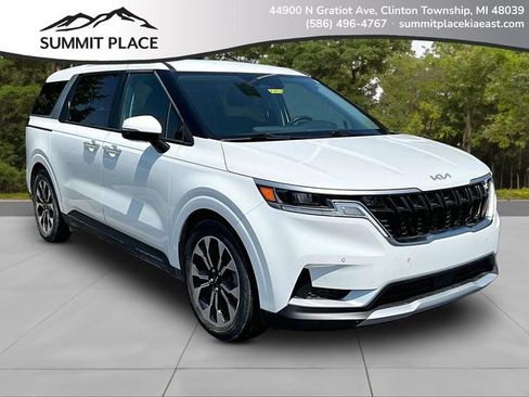 Certified 2024 Kia Carnival EX FWD image 1