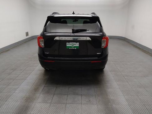 Used 2020 Ford Explorer XLT w/ Comfort Package AWD/4WD image 7