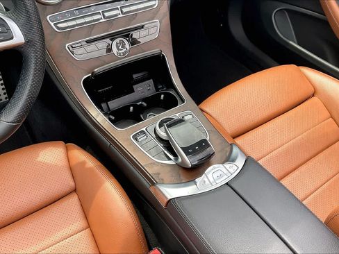 Used 2018 Mercedes-Benz C 300 Cabriolet image 15