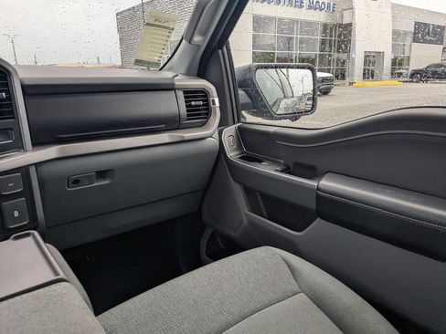 Used 2024 Ford F150 XLT image 14