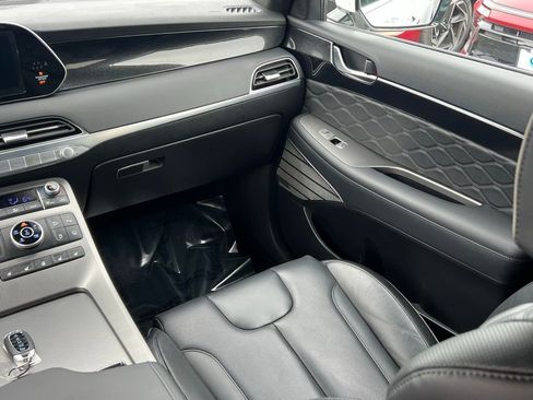 Used 2020 Hyundai Palisade Limited image 18