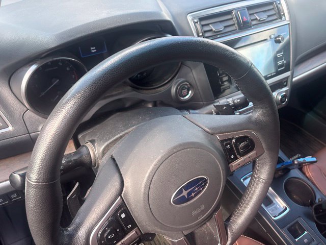 Used 2017 Subaru Outback 3.6R Touring AWD/4WD image 8