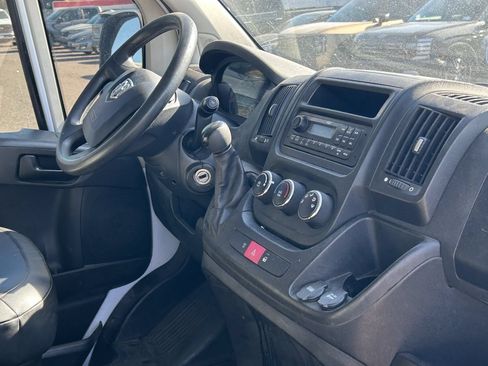 Used 2017 RAM ProMaster 1500 FWD image 9