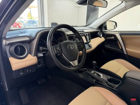 Used 2017 Toyota RAV4 XLE w/ Carpet Mat Package FWD image 18