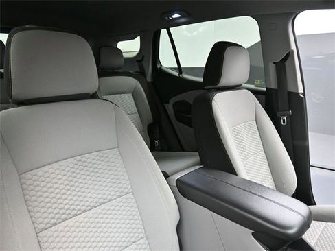 Used 2020 GMC Terrain SLE image 28