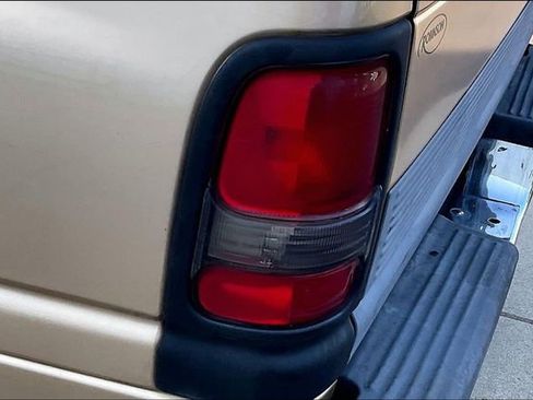 Used 1995 Dodge Ram 1500 Truck 2WD Regular Cab image 26