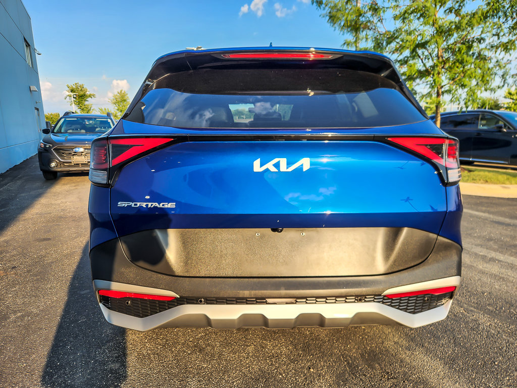 Used 2023 Kia Sportage EX FWD image 5