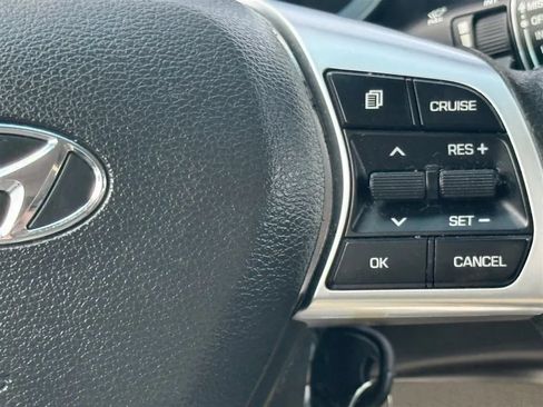Used 2019 Hyundai Sonata SE FWD image 12