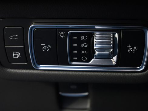 New 2026 Lincoln Nautilus Reserve image 24