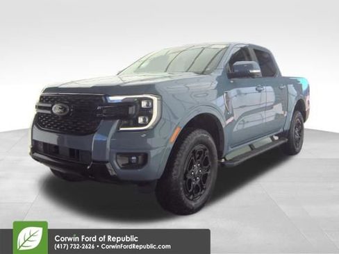 Used 2025 Ford Ranger Lariat w/ FX4 Off-Road Package image 15