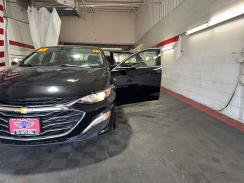 Used 2023 Chevrolet Malibu LT w/ Driver Confidence Package FWD image 22