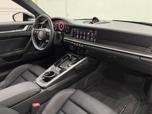 Certified 2025 Porsche 911 Carrera S image 22
