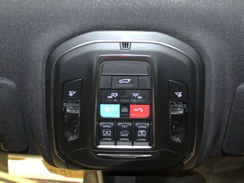 New 2026 Jeep Grand Cherokee Limited w/ Limited Altitude Package image 23