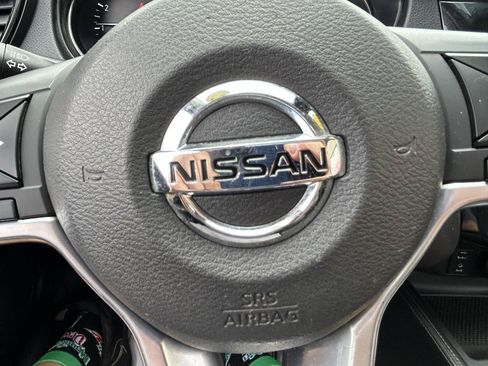 Used 2017 Nissan Rogue Sport SL w/ SL Premium Package AWD/4WD image 21
