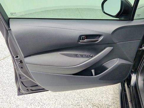 Used 2024 Toyota Corolla LE image 10