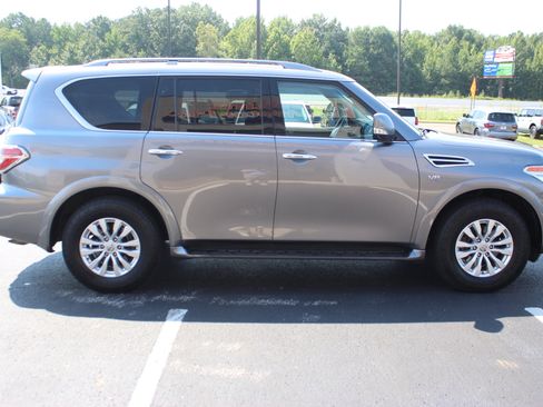 Used 2019 Nissan Armada SV w/ Driver Package RWD image 5
