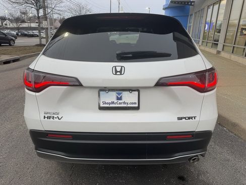 Used 2026 Honda HR-V Sport image 12