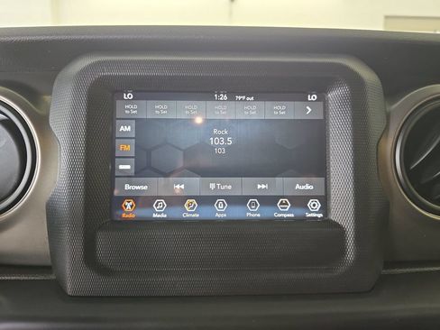 Used 2019 Jeep Wrangler Unlimited Sport S AWD/4WD image 21