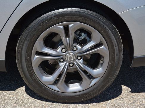 Used 2023 Honda Accord EX image 32