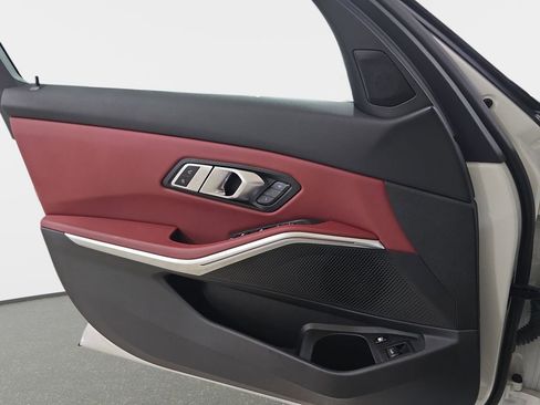 Certified 2023 BMW 330e xDrive w/ M Sport Package image 27