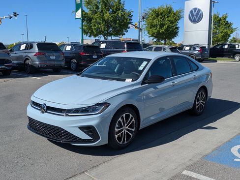 New 2026 Volkswagen Jetta Sport FWD image 10