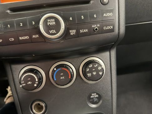 Used 2008 Nissan Rogue S image 12