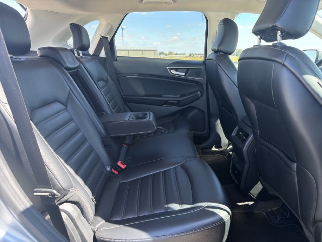 Used 2024 Ford Edge SEL AWD/4WD image 17