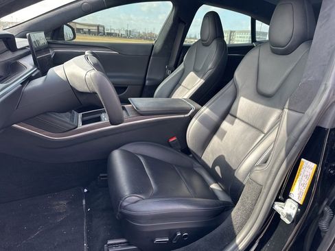 Used 2022 Tesla Model S image 17