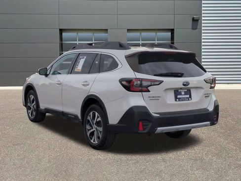 Used 2022 Subaru Outback Limited AWD/4WD image 5
