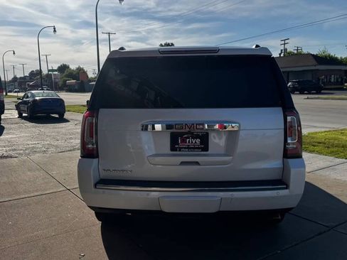 Used 2016 GMC Yukon Denali w/ Open Road Package AWD/4WD image 7