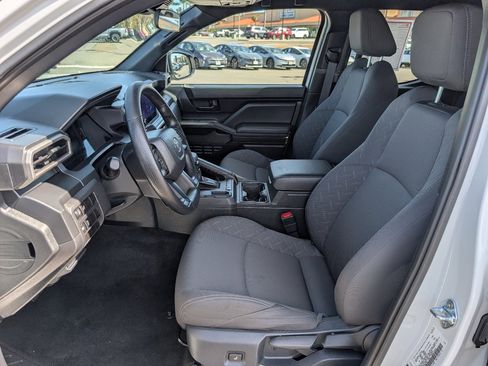 Used 2025 Toyota Tacoma SR image 2