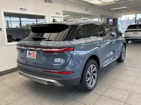 Used 2023 Lincoln Corsair AWD w/ Equipment Group 101A image 5