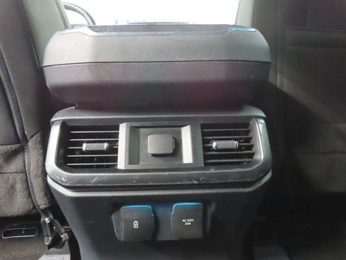 Used 2022 Ford F150 XLT w/ Equipment Group 302A High image 11