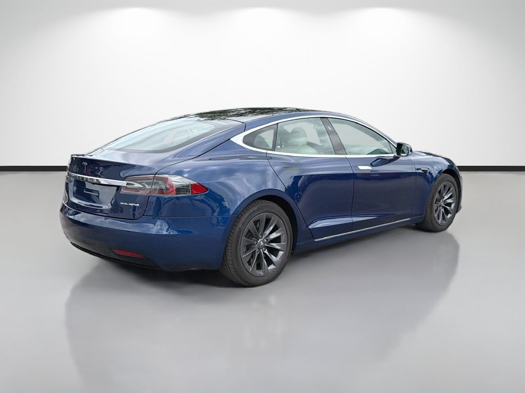 Used 2020 Tesla Model S Long Range AWD/4WD image 3