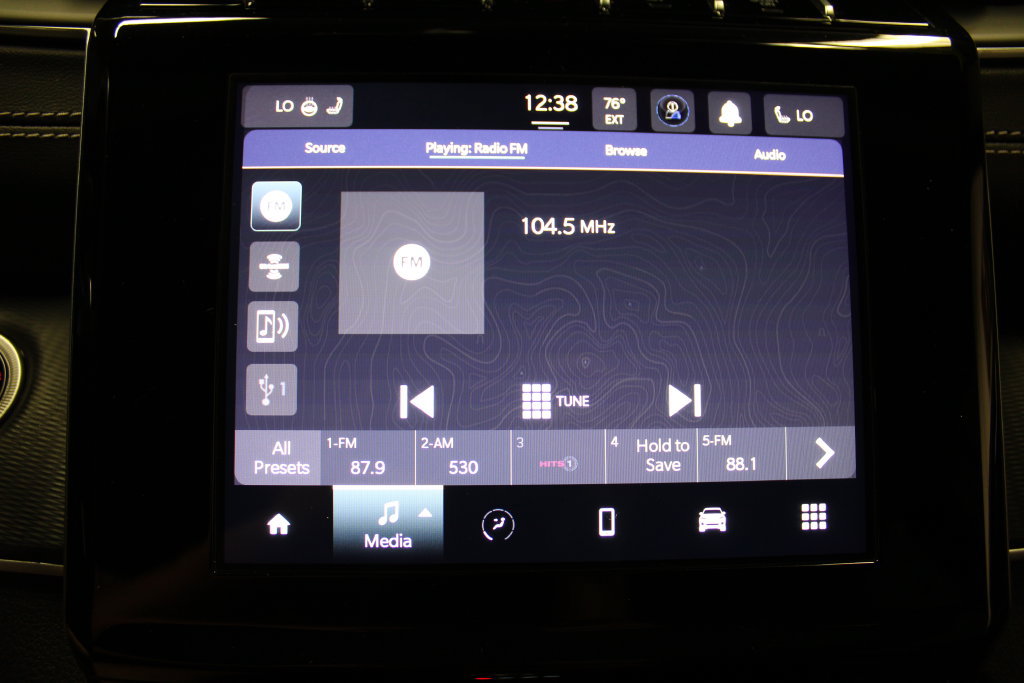 Certified 2023 Jeep Grand Cherokee Altitude AWD/4WD image 16