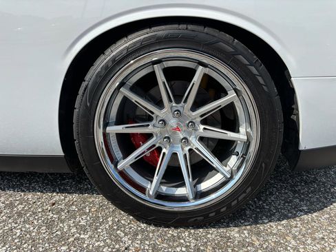 Used 2018 Dodge Challenger SRT Hellcat image 27