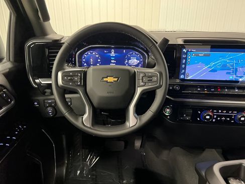 New 2026 Chevrolet Silverado 1500 LT AWD/4WD image 17