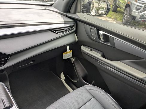 New 2026 Buick Enclave Sport Touring w/ Power Package FWD image 18