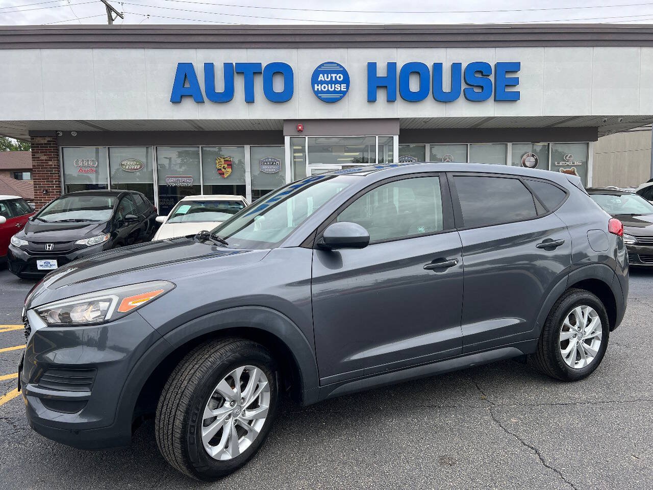 Used 2019 Hyundai Tucson SE AWD/4WD image 1
