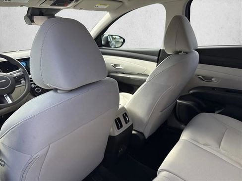 New 2026 Hyundai Tucson SEL image 16