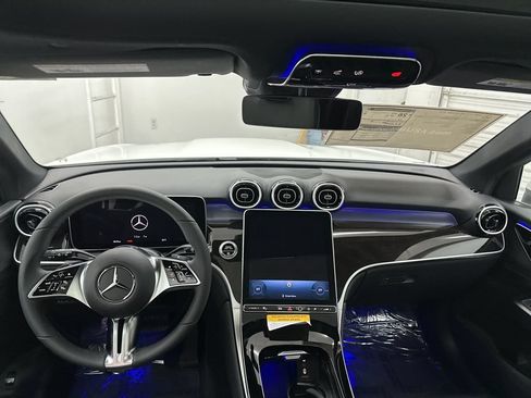Used 2026 Mercedes-Benz GLC 300 4MATIC image 20