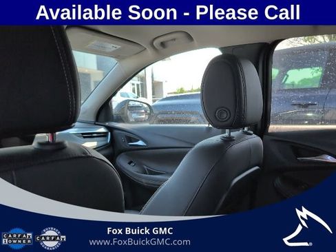 Certified 2024 Buick Encore GX Preferred w/ Comfort Package AWD/4WD image 10