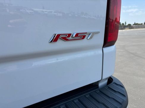 Used 2021 Chevrolet Silverado 1500 RST AWD/4WD image 23