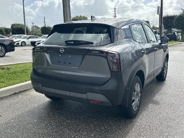 Used 2025 Nissan Kicks S FWD image 7